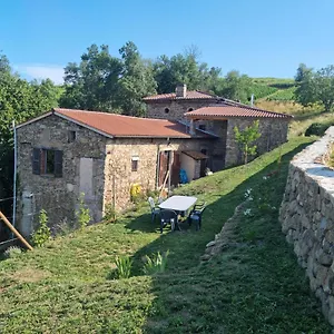  Vakantiehuis Gite De Cuminaille